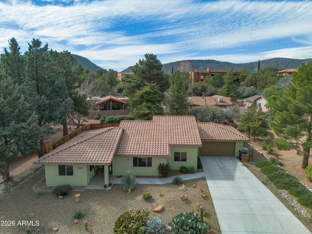 100 Rain Trail Road, Sedona, AZ 86351