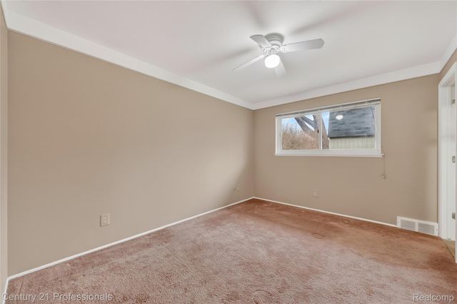 36040 Ladywood Street, Livonia, MI 48154