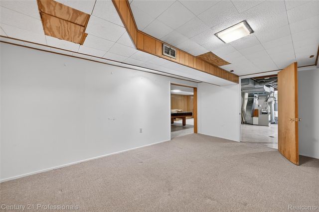 36040 Ladywood Street, Livonia, MI 48154