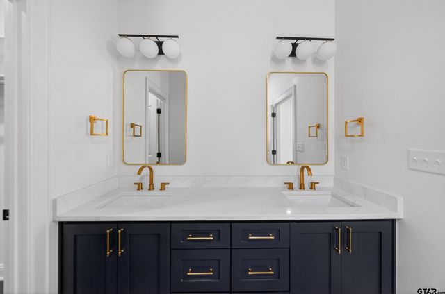 3045 Guinn Farms Rd, Tyler, TX 75707