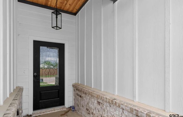 3045 Guinn Farms Rd, Tyler, TX 75707