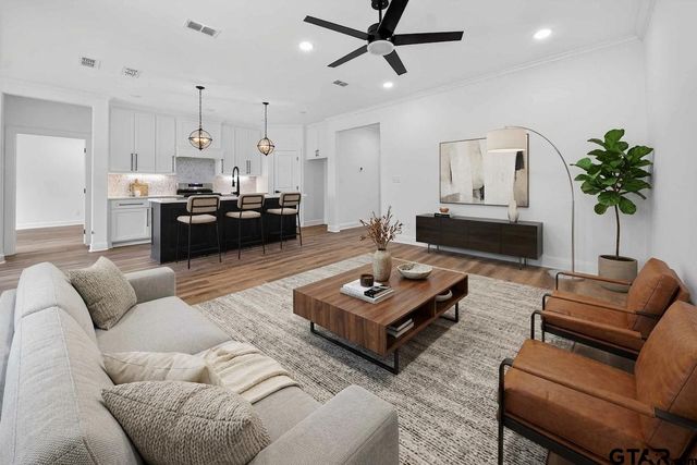 3045 Guinn Farms Rd, Tyler, TX 75707