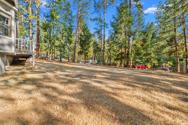 5603 Sierra Springs Dr, Pollock Pines, CA 95726