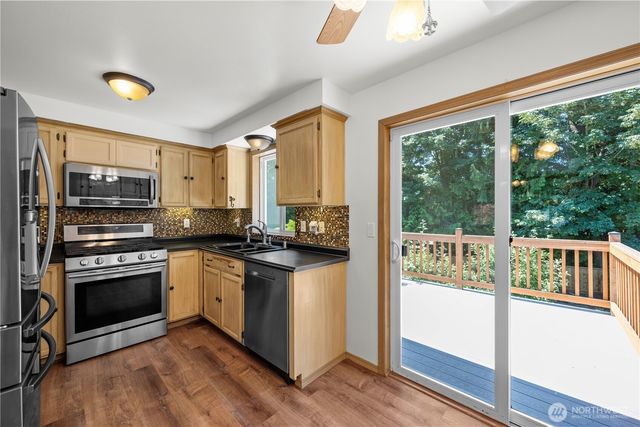 928 96th Avenue SE, Lake Stevens, WA 98258