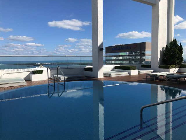 55 SE 6th St 3304, Miami, FL 33131