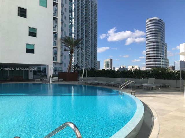 55 SE 6th St 3304, Miami, FL 33131
