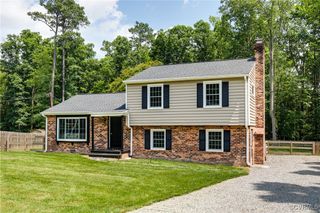 407 Briarwood Cir, Richmond, VA 23238