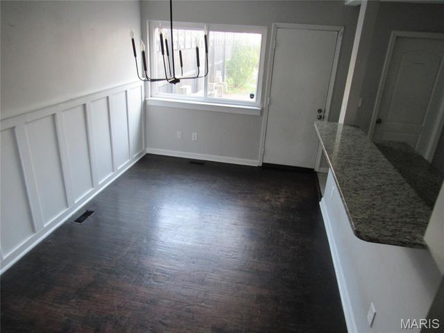 925 Morrison Avenue, St Louis, MO 63104