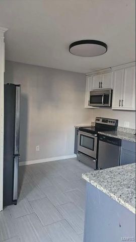 925 Morrison Avenue, St Louis, MO 63104