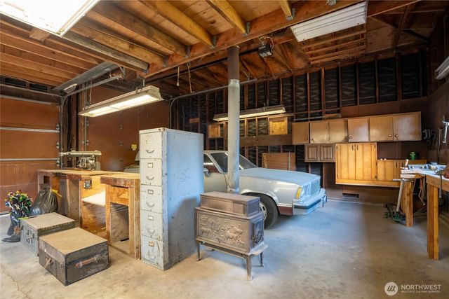1524 N James St, Tacoma, WA 98406