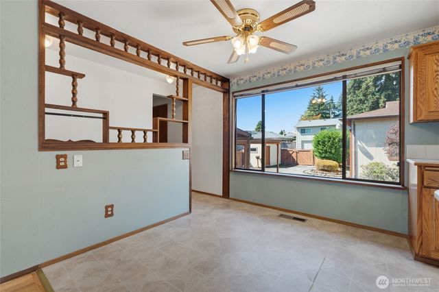 1524 N James St, Tacoma, WA 98406