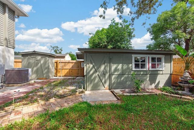 11005 N 27TH STREET, Tampa, FL 33612