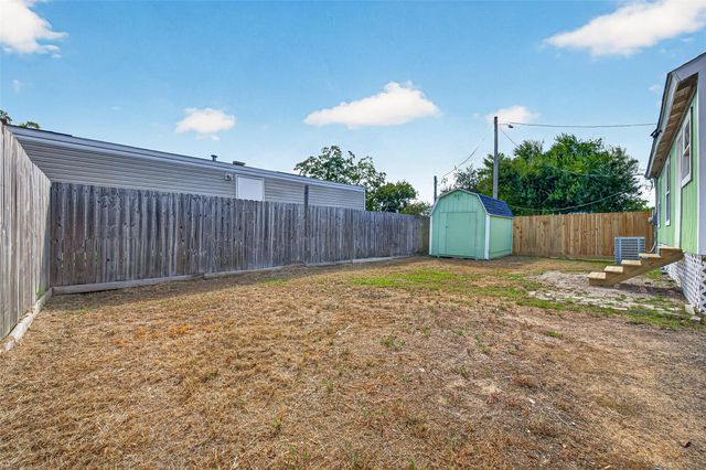 4619 18th Street, Bacliff, TX 77518