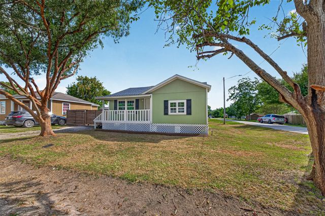 4619 18th Street, Bacliff, TX 77518