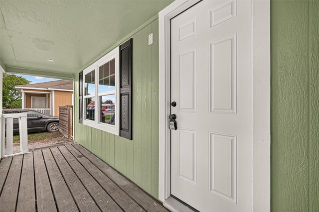 4619 18th Street, Bacliff, TX 77518