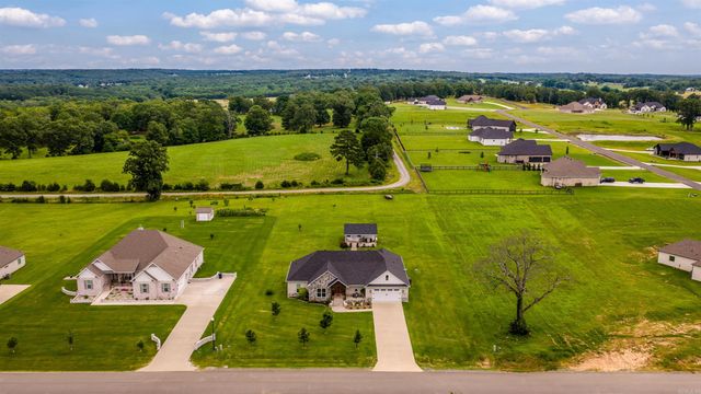 53 Republican Valley Drive, Greenbrier, AR 72058