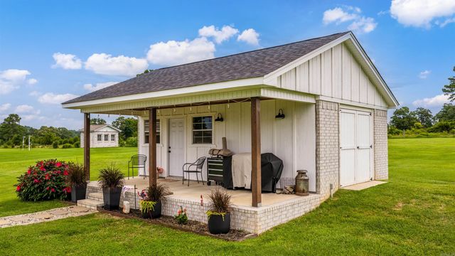 53 Republican Valley Drive, Greenbrier, AR 72058