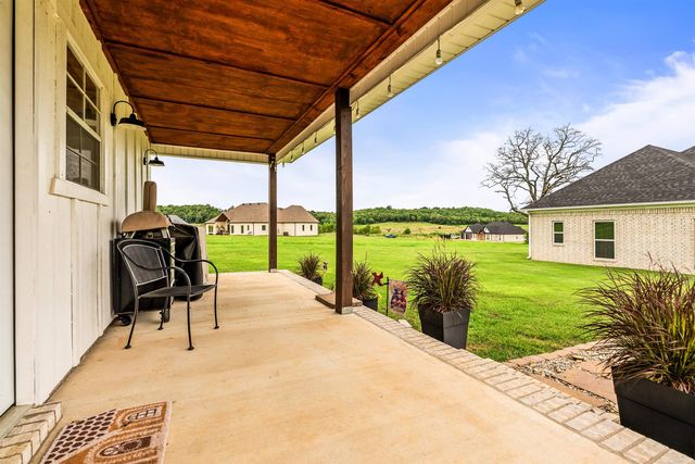 53 Republican Valley Drive, Greenbrier, AR 72058