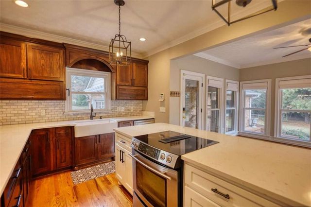 131 Upchurch Drive, Mcdonough, GA 30252