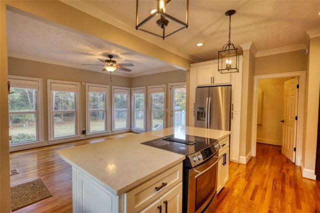 131 Upchurch Drive, Mcdonough, GA 30252