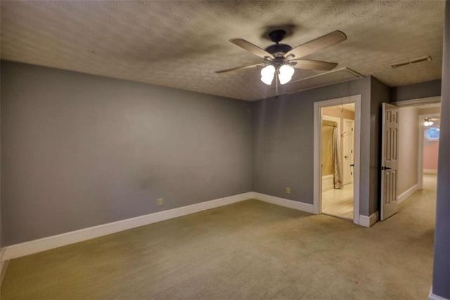 131 Upchurch Drive, Mcdonough, GA 30252