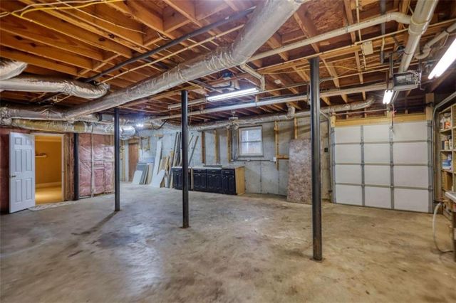 131 Upchurch Drive, Mcdonough, GA 30252