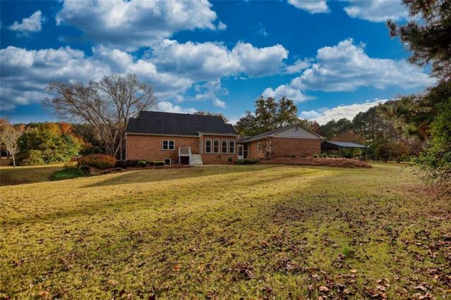 131 Upchurch Drive, Mcdonough, GA 30252