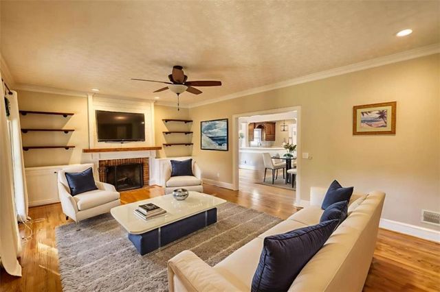 131 Upchurch Drive, Mcdonough, GA 30252