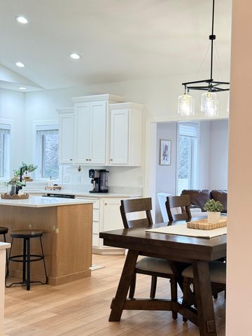 707 43rd Avenue S, Moorhead, MN 56560