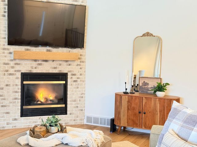 707 43rd Avenue S, Moorhead, MN 56560