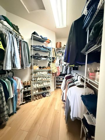 707 43rd Avenue S, Moorhead, MN 56560