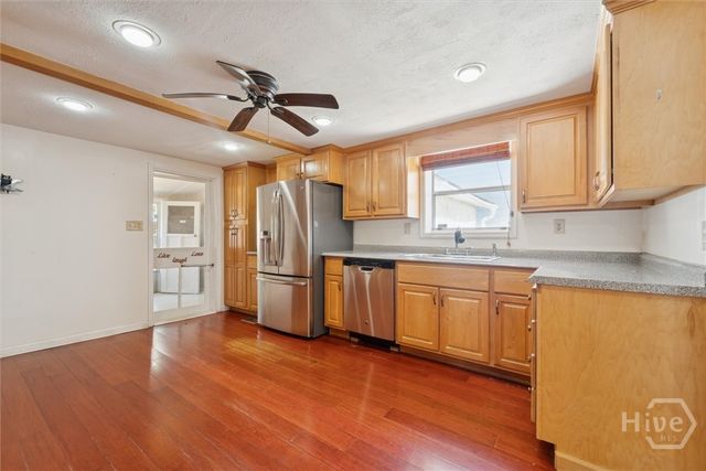 742 E Park Avenue, Savannah, GA 31401