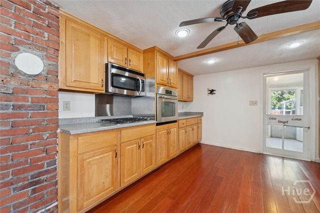 742 E Park Avenue, Savannah, GA 31401