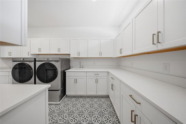 18387 MOWRY COURT, Orlando, FL 32827