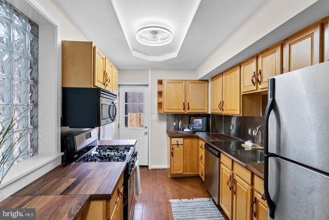 1140 S HANOVER ST, Baltimore, MD 21230