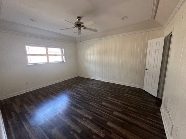 1907 Mill Run Drive, Arlington, TX 76006