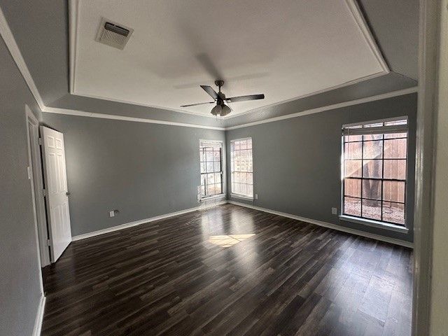 1907 Mill Run Drive, Arlington, TX 76006