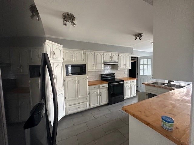 1907 Mill Run Drive, Arlington, TX 76006