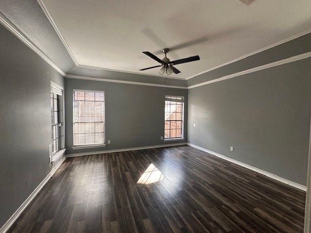 1907 Mill Run Drive, Arlington, TX 76006