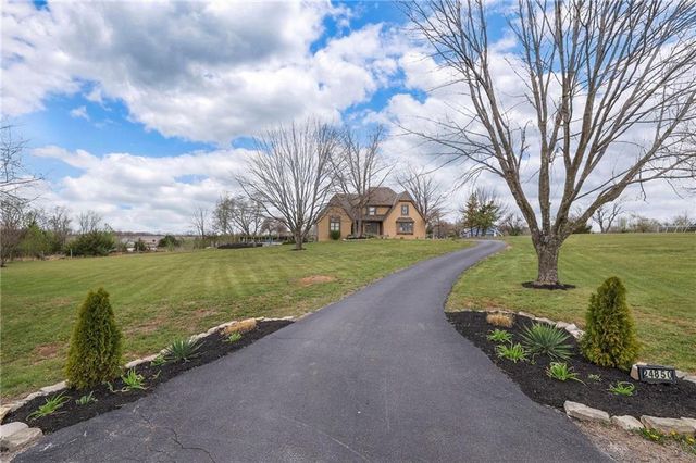 24850 W 189th Street, Gardner, KS 66030