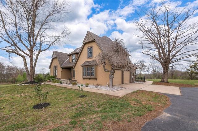 24850 W 189th Street, Gardner, KS 66030