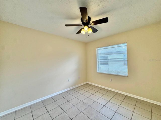 10015 N ASTER AVENUE B, Tampa, FL 33612