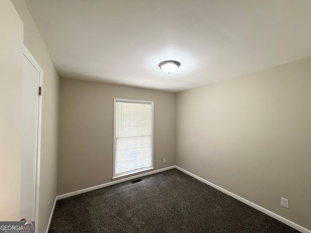 411 Pineland Road SW, Mableton, GA 30126