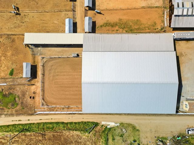 24141 Ave 120, Porterville, CA 93257