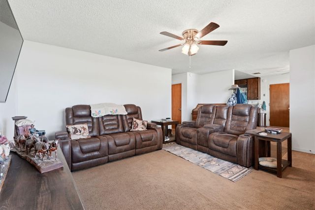 24141 Ave 120, Porterville, CA 93257