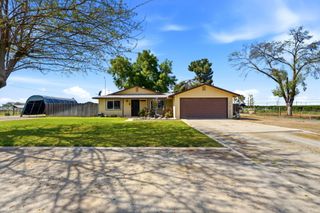 24141 Ave 120, Porterville, CA 93257
