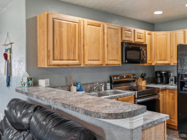 13129 S 254th Avenue S, Coweta, OK 74429