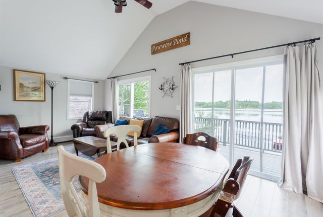 15 Maple Street, Kingston, NH 03848