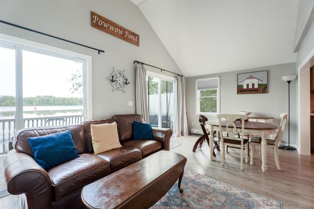 15 Maple Street, Kingston, NH 03848