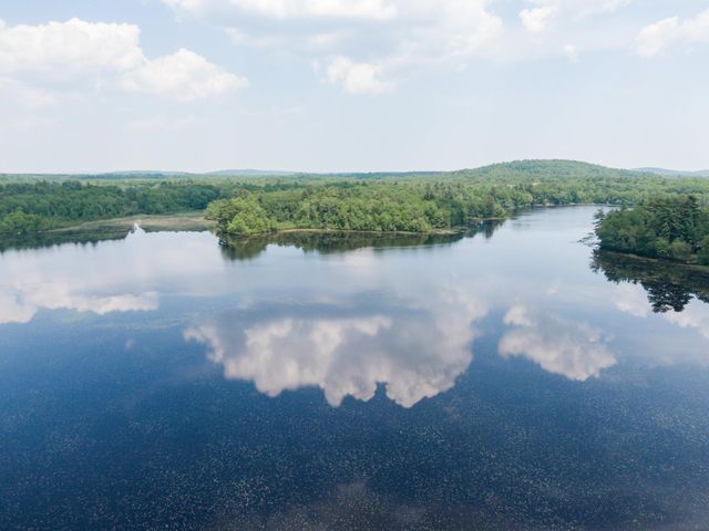 15 Maple Street, Kingston, NH 03848